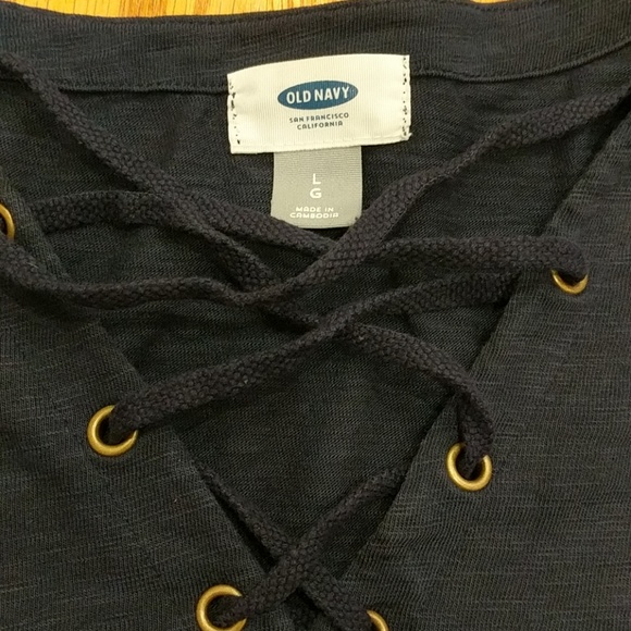 Old Navy lace up detail top - Picture 2 of 3